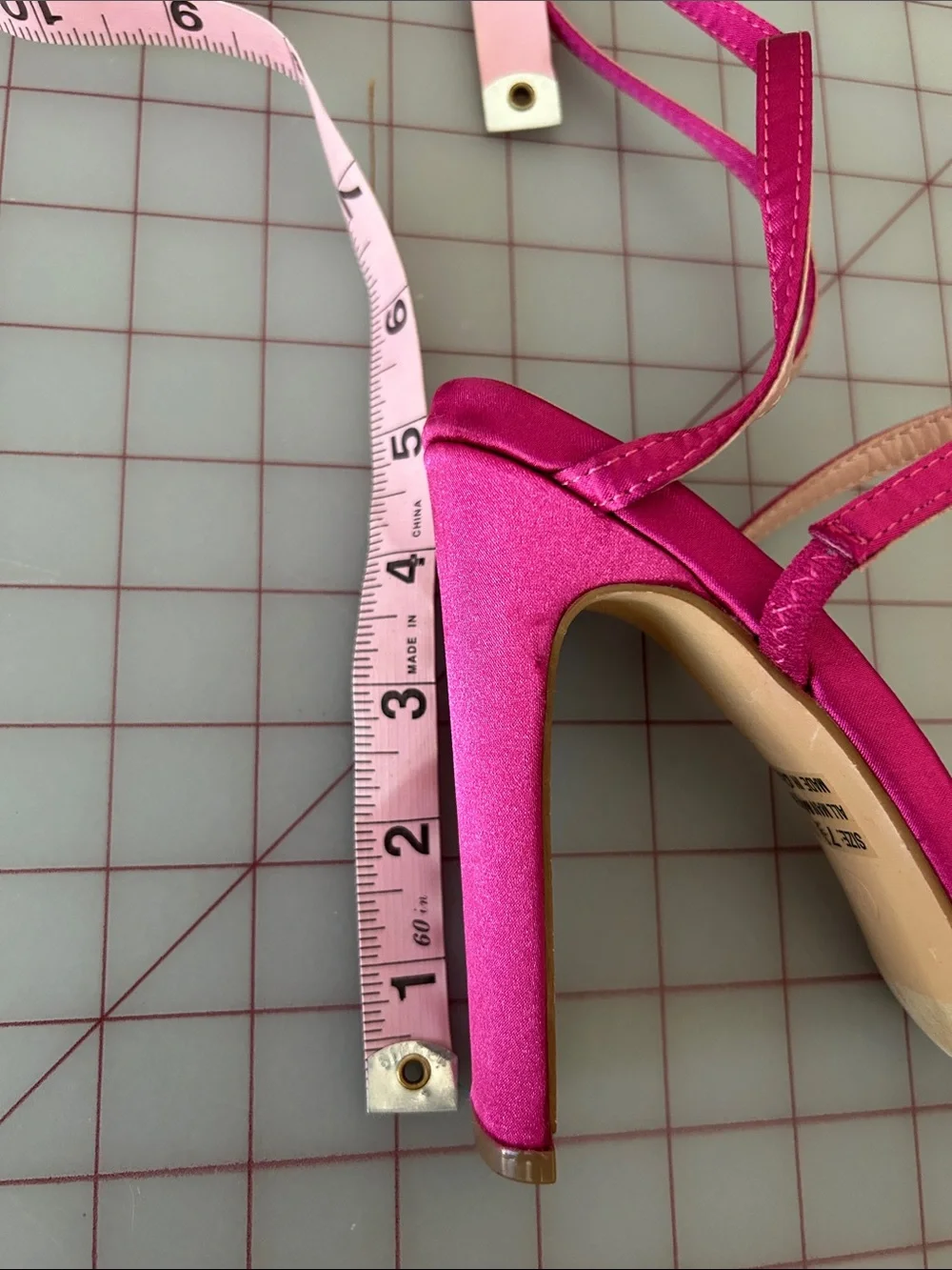 Lulu's Fuchsia Satin Strappy Heeled Sandals NWOT